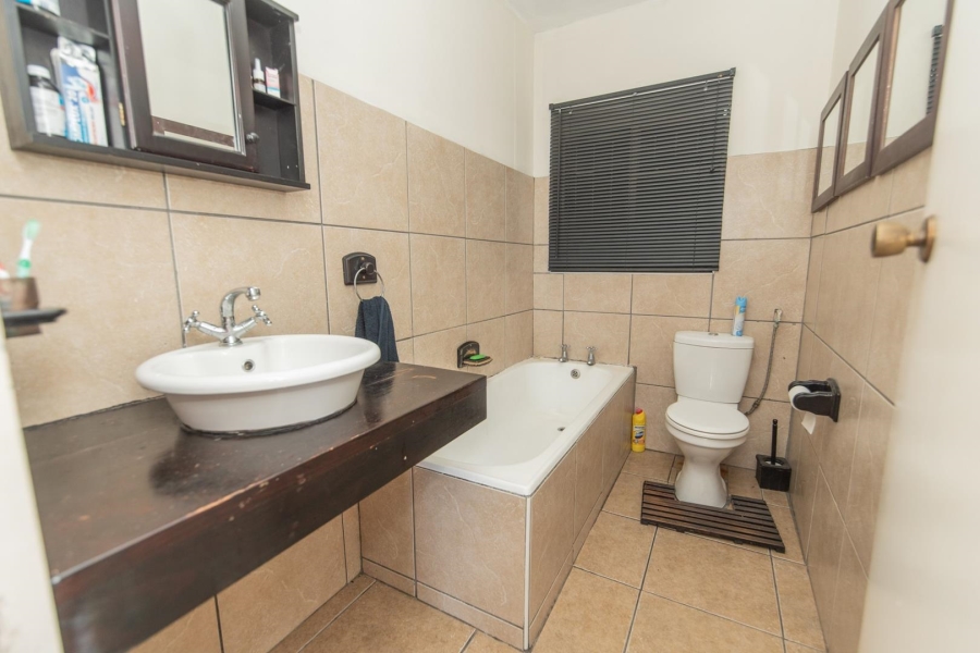 1 Bedroom Property for Sale in St Georges Park Eastern Cape